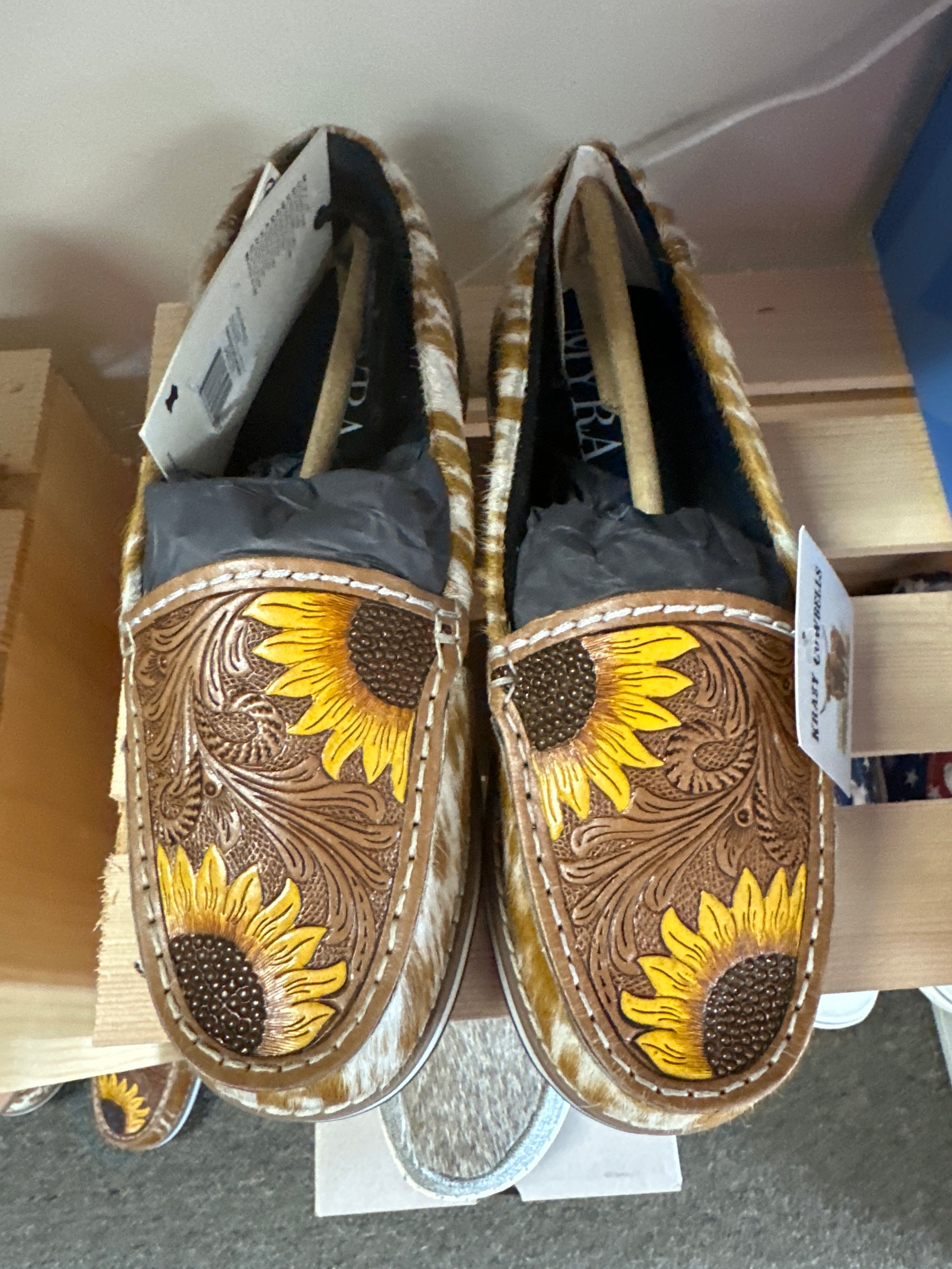 Myra cowhide tooled-sneakers