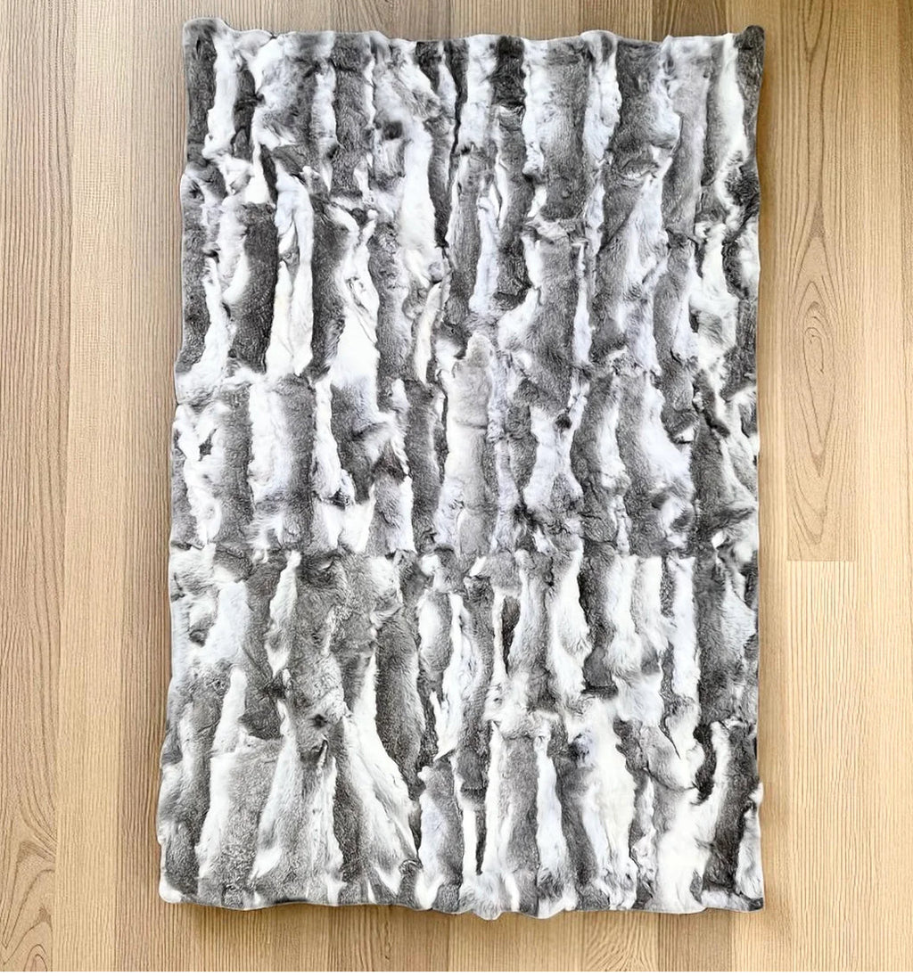 Rabbit 4x6 rug