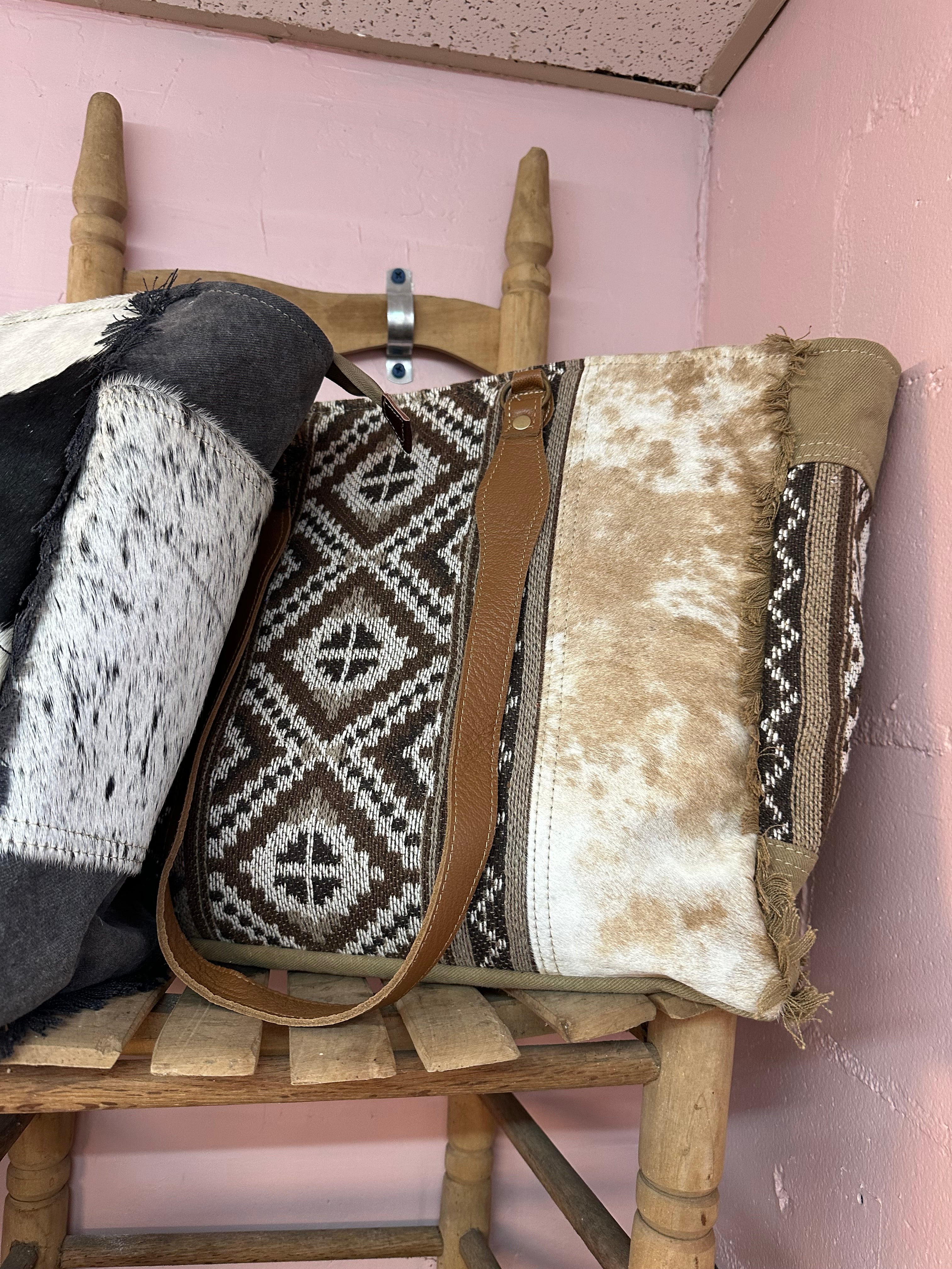 Myra Weekender Bags