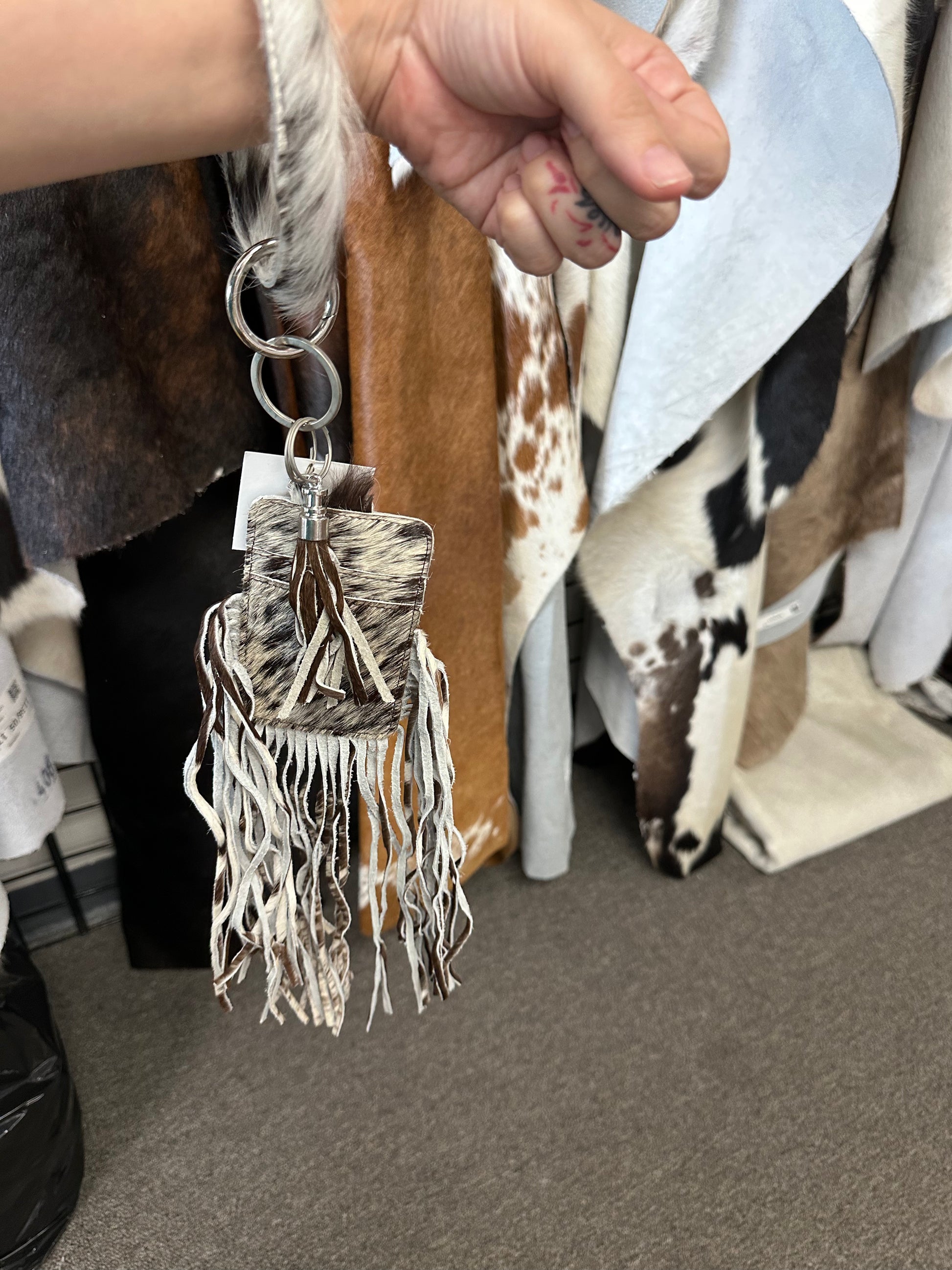 Fringe cowhide card holder wristlet