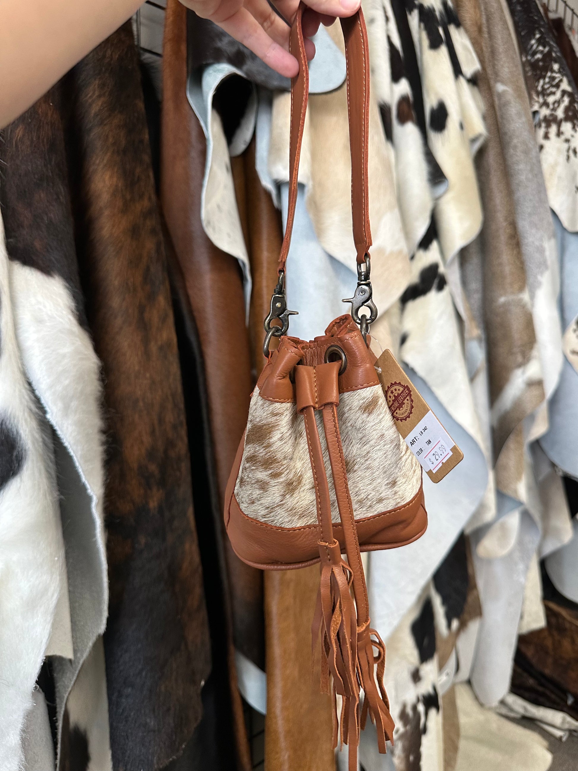 Cowhide drawstring crossbody - KIDS