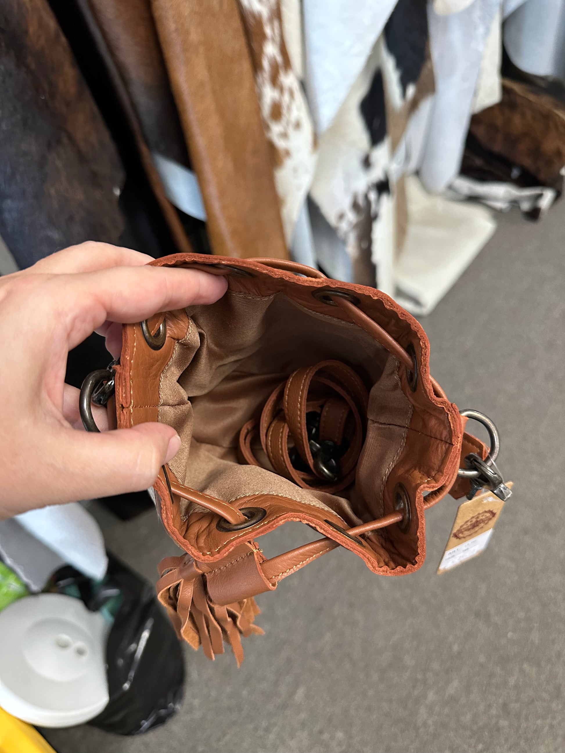 Cowhide drawstring crossbody - KIDS