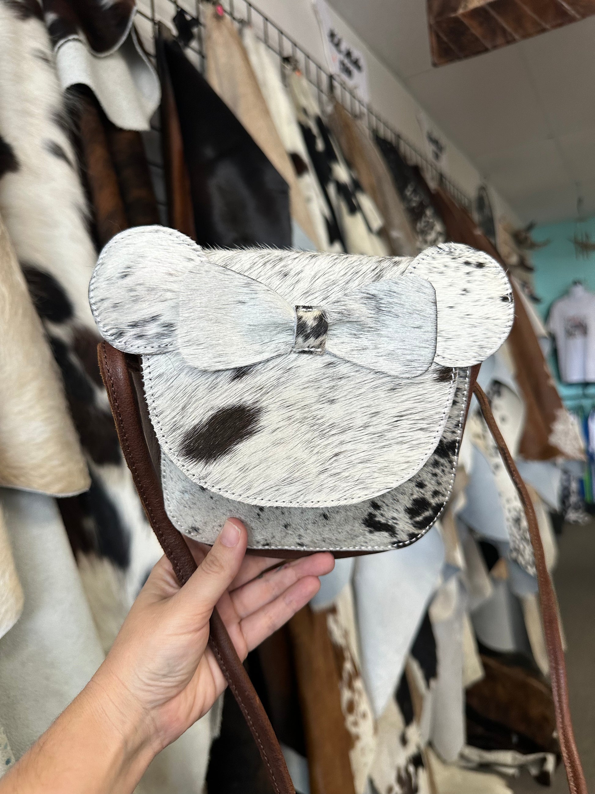 Kids crossbody