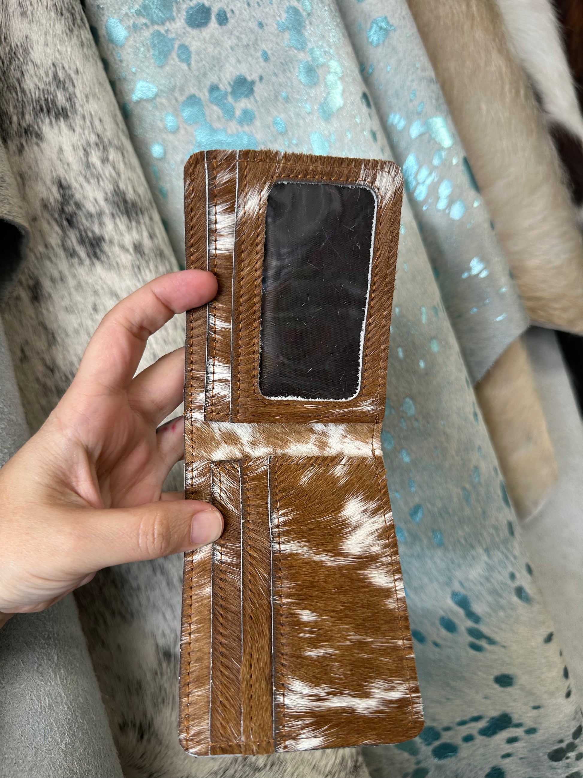Men’s magnet wallet w/clip