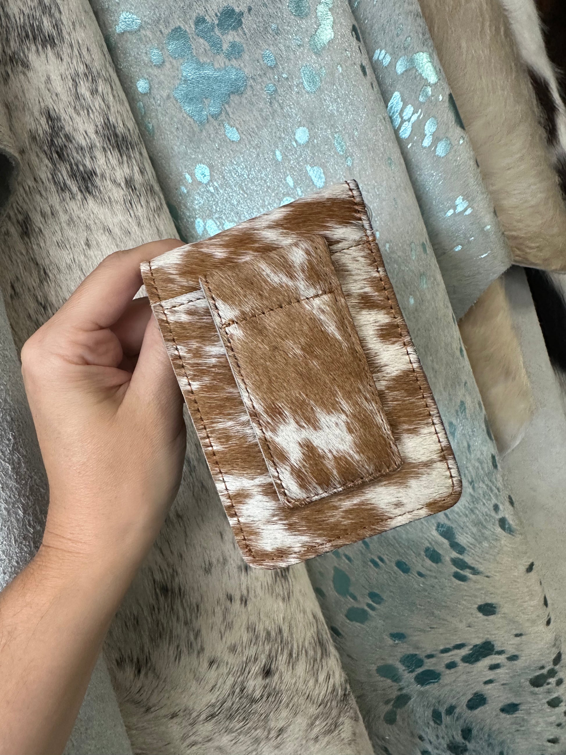 Men’s magnet wallet w/clip