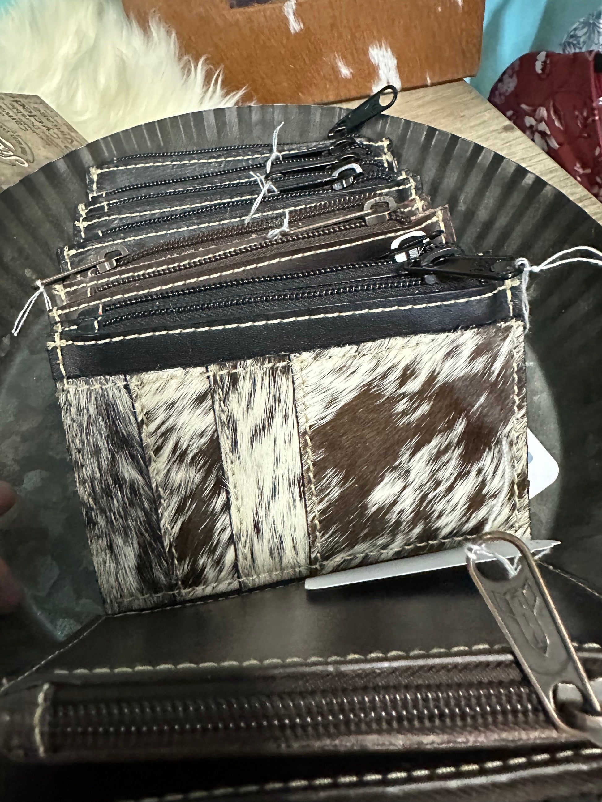 Cowhide mini wallet