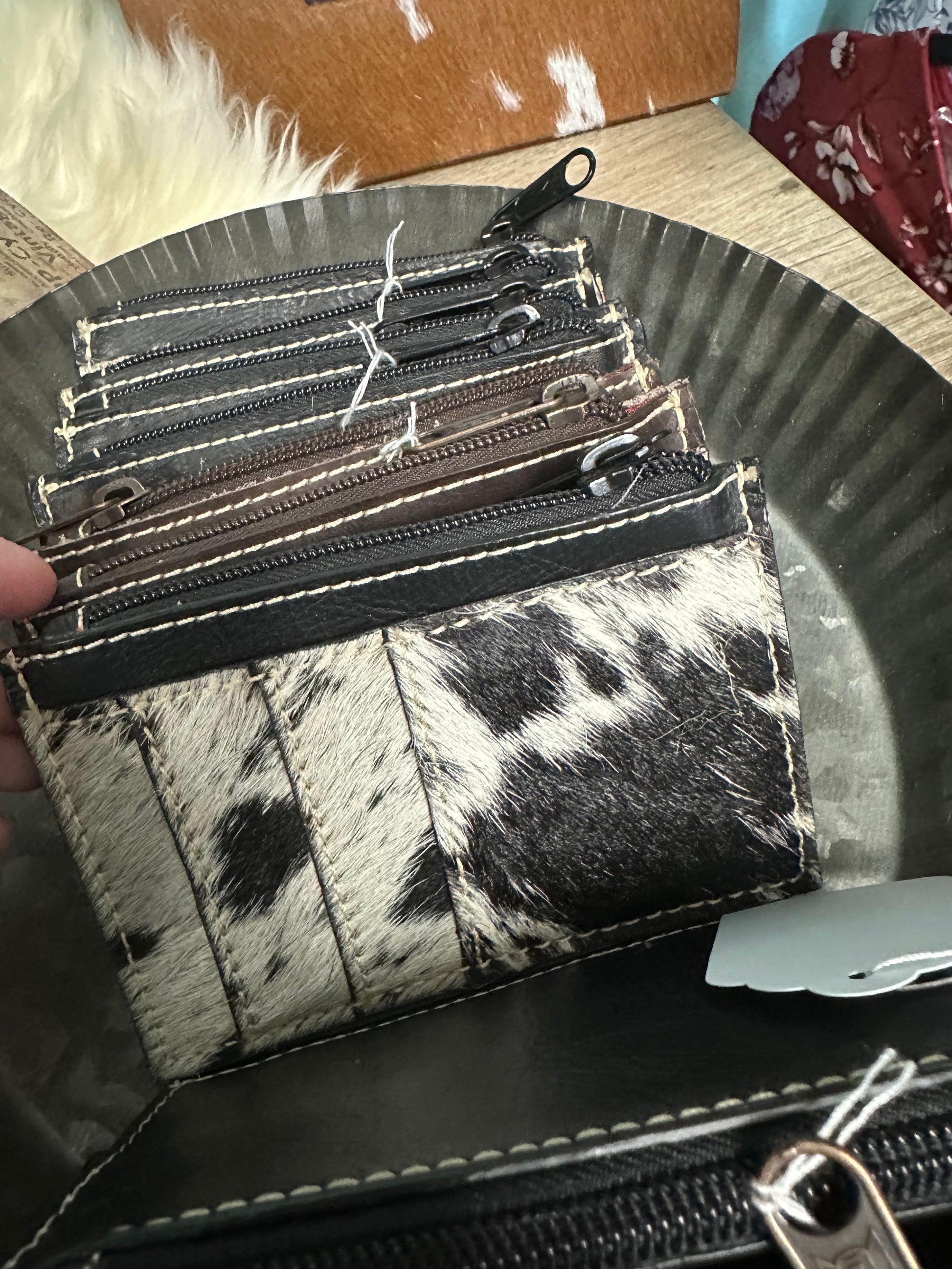 Cowhide mini wallet